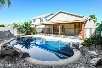 6329 Desert Hollow Dr, Phoenix, AZ 85083