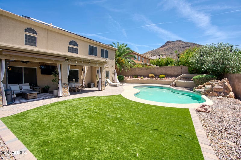 6329 W Honeysuckle Dr, Phoenix, AZ 85083