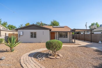 6329 Ocotillo Rd, Glendale, AZ 85301