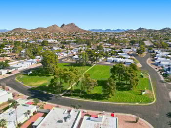 633 Calavar Rd, Phoenix, AZ 85022