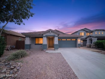 633 Leslie Ave, San Tan Valley, AZ 85140