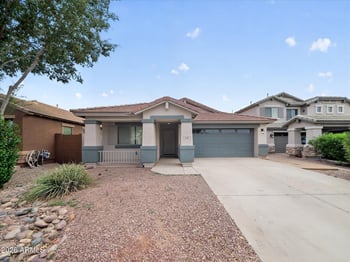 633 E Leslie Ave, San Tan Valley, AZ 85140