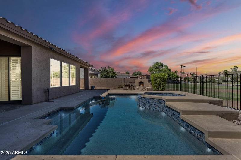 633 Parkcrest St, Gilbert, AZ 85296