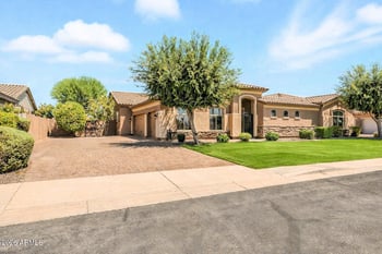 633 S Parkcrest St, Gilbert, AZ 85296