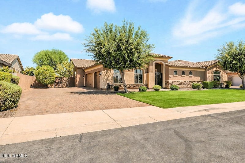 633 S Parkcrest St, Gilbert, AZ 85296