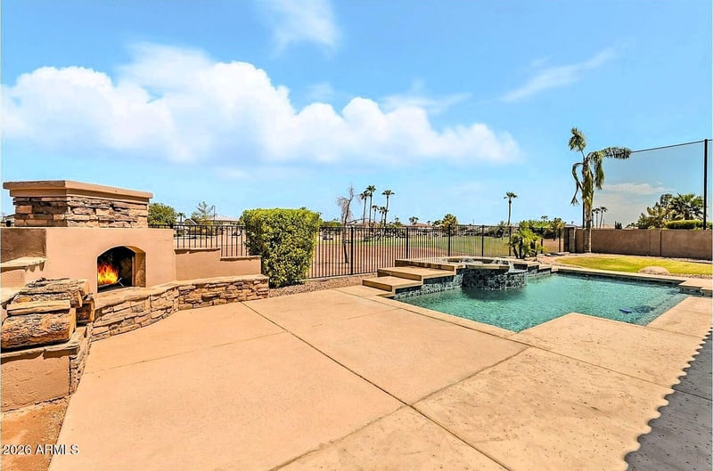 633 S Parkcrest St, Gilbert, AZ 85296