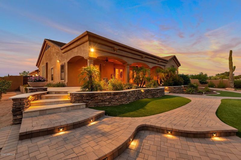 6331 E Dale Ln, Cave Creek, AZ 85331