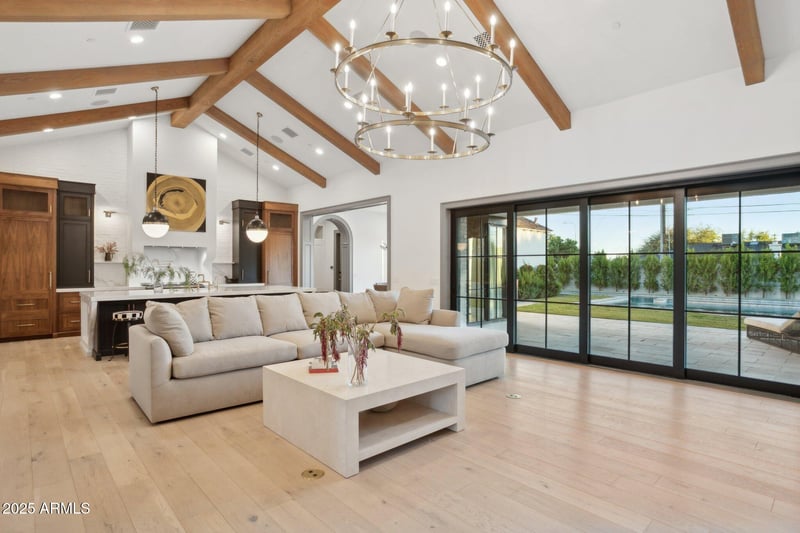 6333 Lafayette Blvd, Scottsdale, AZ 85251