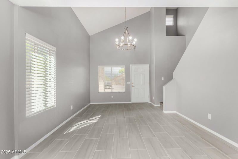 6333 Nez Perce St, Phoenix, AZ 85043