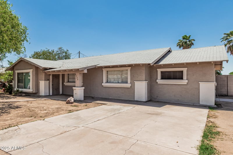 6334 37th Ave, Phoenix, AZ 85019