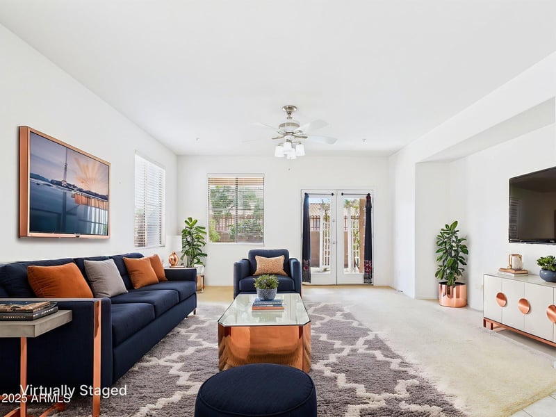 6334 Blake St, Gilbert, AZ 85298