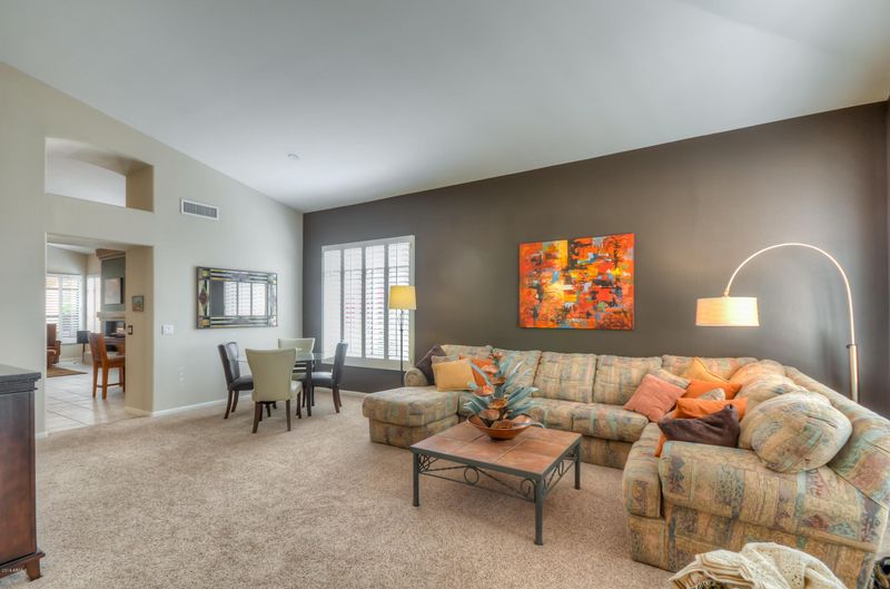 6334 E Viewmont Dr #19, Mesa, AZ 85215