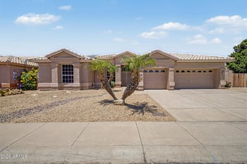 6334 Louise Dr, Glendale, AZ 85310