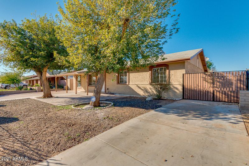 6334 W Mulberry Dr, Phoenix, AZ 85033