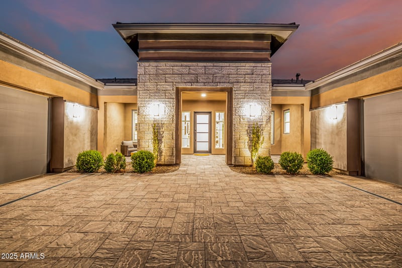6335 Cobblestone St, Gilbert, AZ 85298