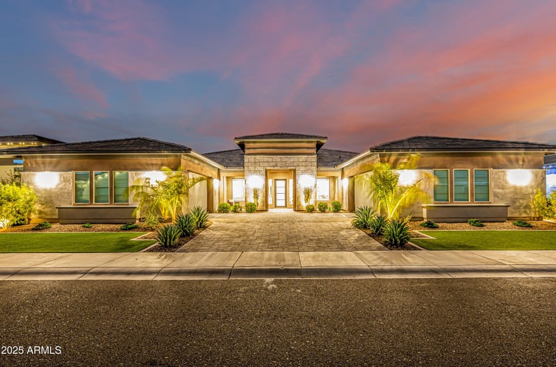6335 Cobblestone St, Gilbert, AZ 85298