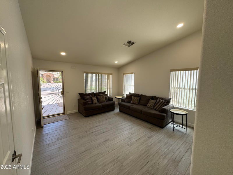 6335 E Roland St, Mesa, AZ 85215