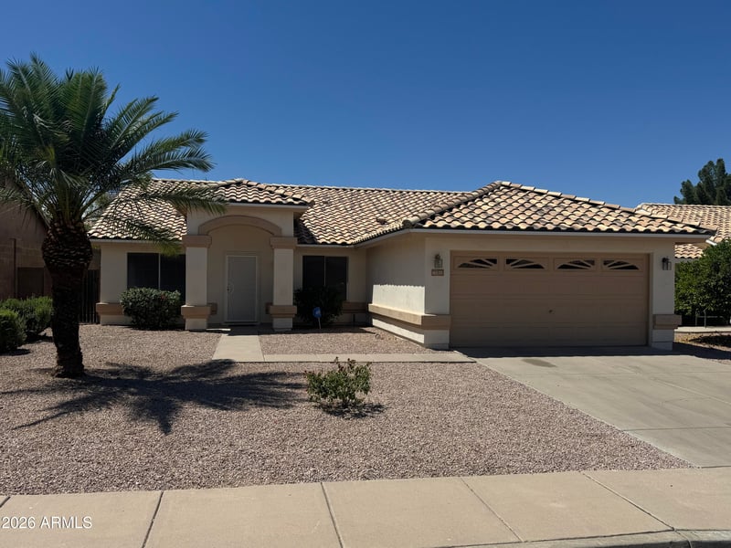 6335 E Roland St, Mesa, AZ 85215