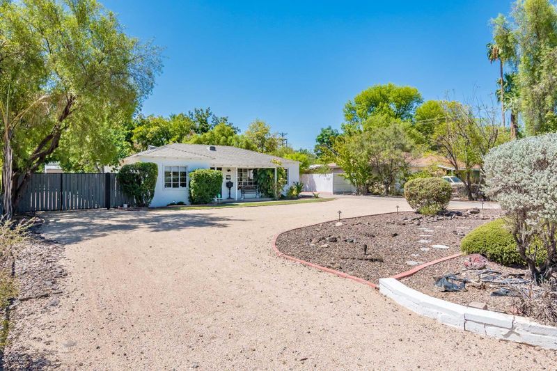 6336 N 15th Ave, Phoenix, AZ 85015