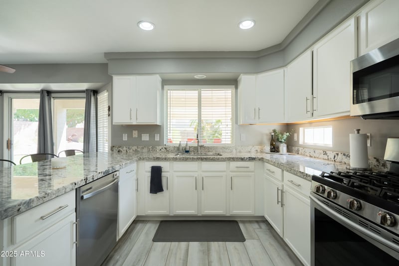 6337 Avenida Del Rey --, Phoenix, AZ 85083