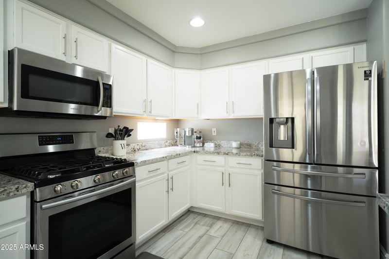 6337 Avenida Del Rey --, Phoenix, AZ 85083