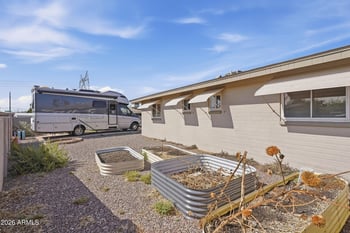 6337 E Des Moines St, Mesa, AZ 85205