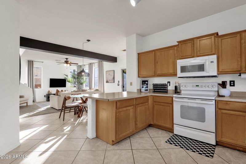 6337 S Blake St, Gilbert, AZ 85298
