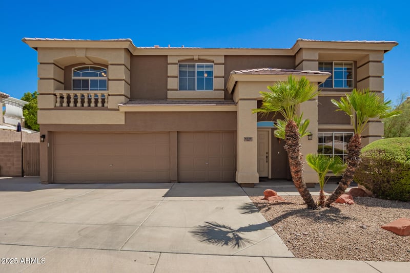 6339 Range Mule Dr, Phoenix, AZ 85083