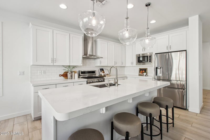 634 Deer Creek Rd, Phoenix, AZ 85048
