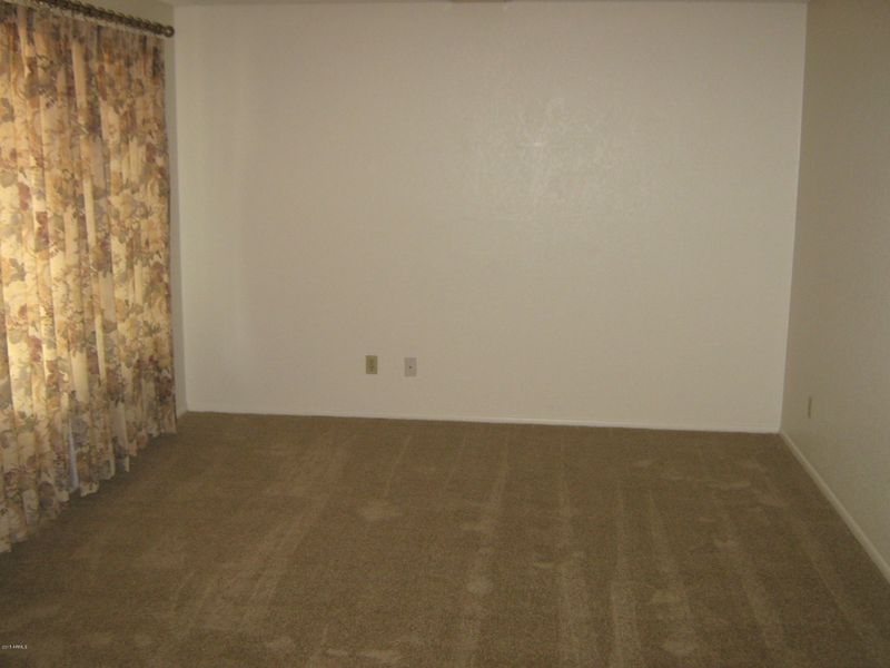 634 E Harmony Ave, Mesa, AZ 85204