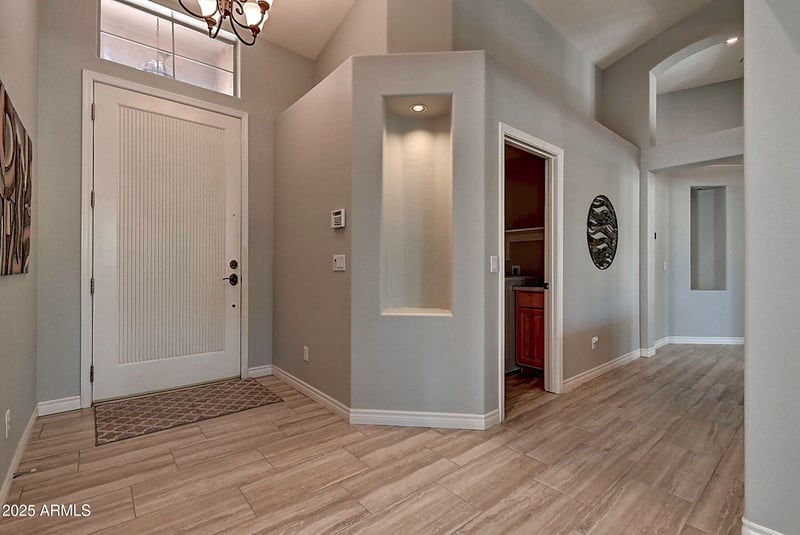 634 Goldfinch Way, Chandler, AZ 85286