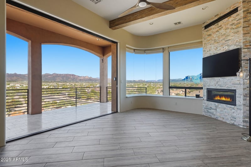 634 Signal Butte Rd, Mesa, AZ 85207