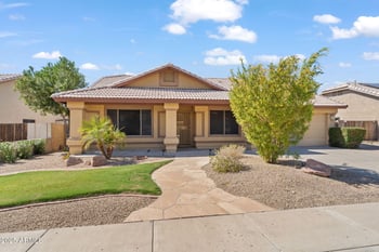 6340 Grovers Ave, Glendale, AZ 85308