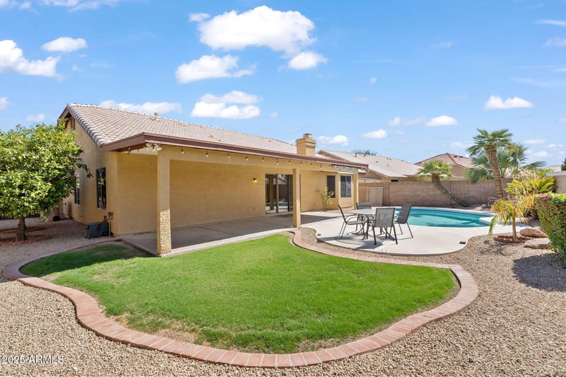 6340 Grovers Ave, Glendale, AZ 85308