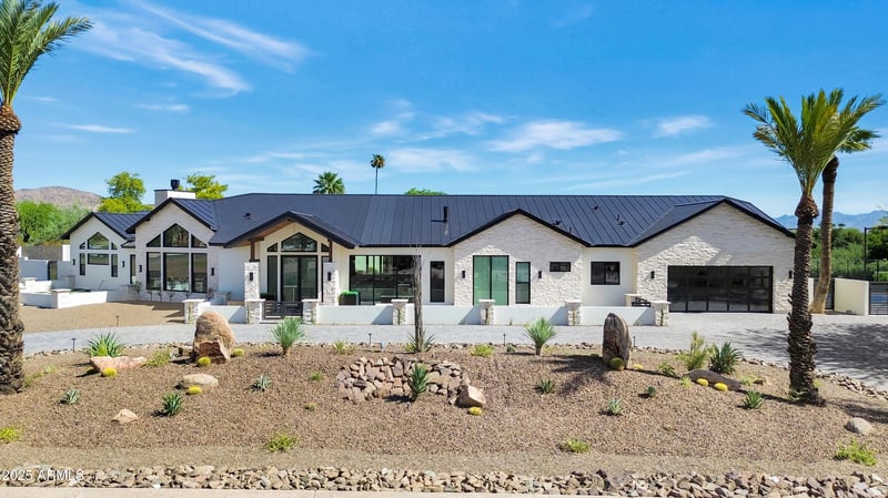 6340 Sage Dr, Paradise Valley, AZ 85253