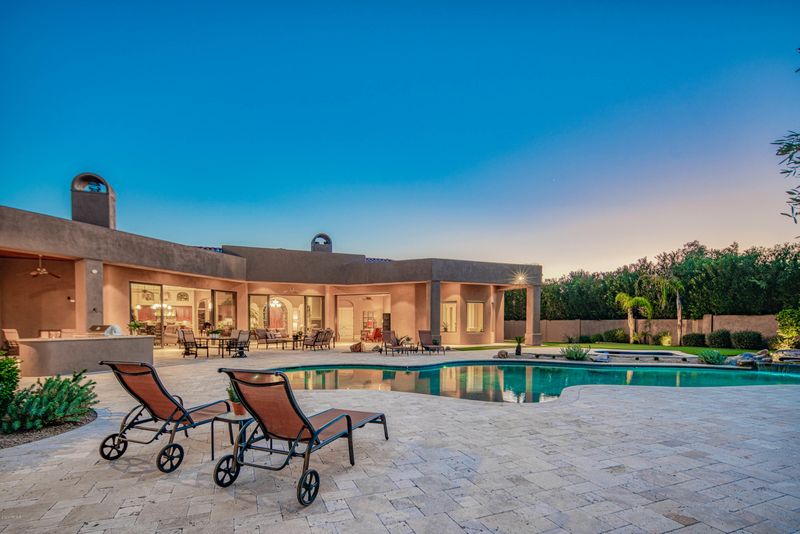 6344 E Fanfol Dr, Paradise Valley, AZ 85253