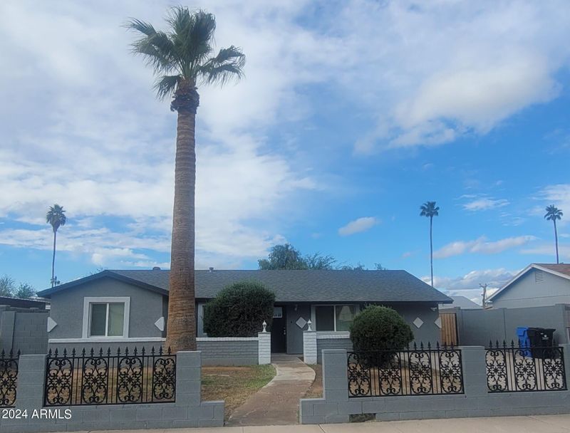 6344 W Berkeley Rd, Phoenix, AZ 85035