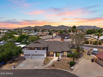 6346 Camelot Dr, Mesa, AZ 85215
