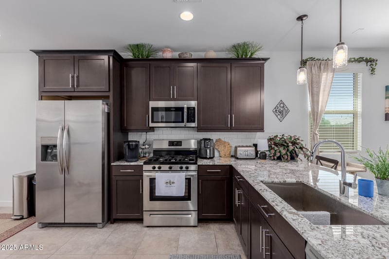 6346 Illini St, Phoenix, AZ 85043