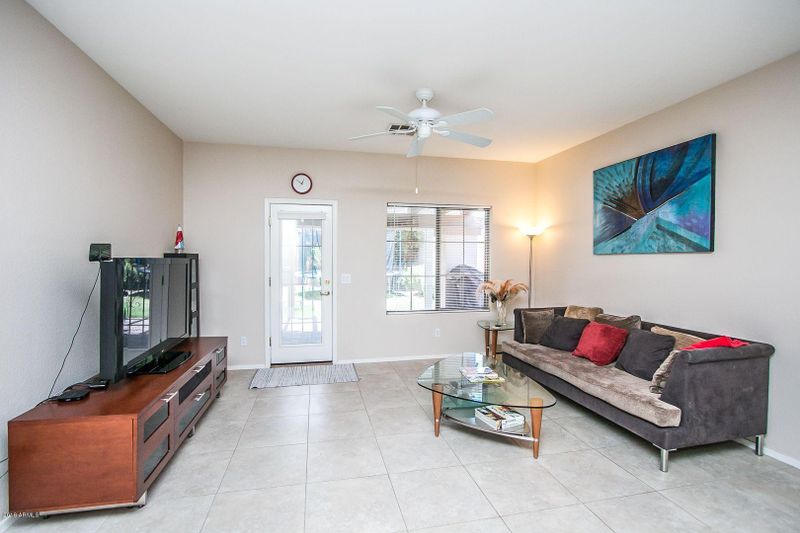 6346 S Sinova Ave, Gilbert, AZ 85298