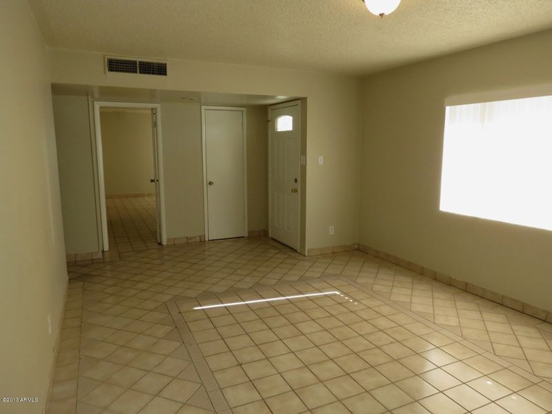 6346 W Georgia Ave, Glendale, AZ 85301