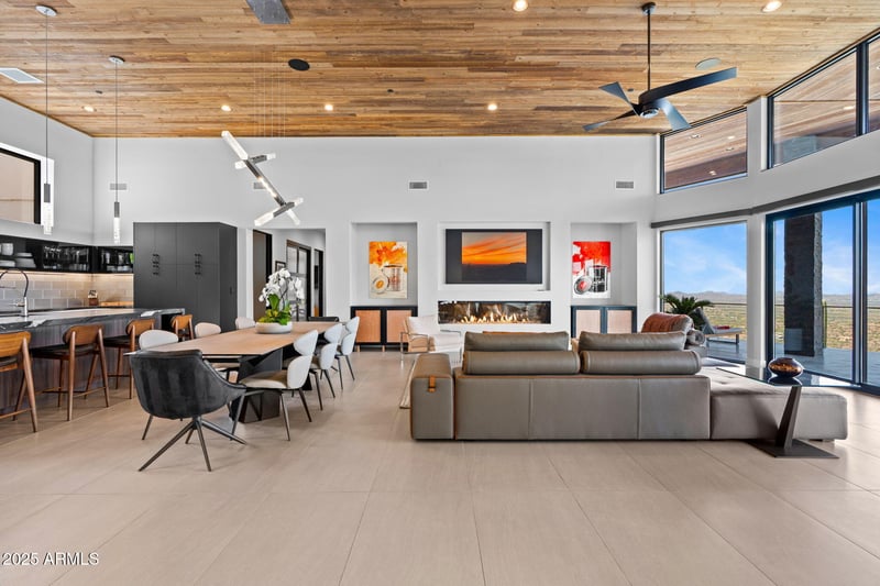 6347 Carriage Dr, Cave Creek, AZ 85331