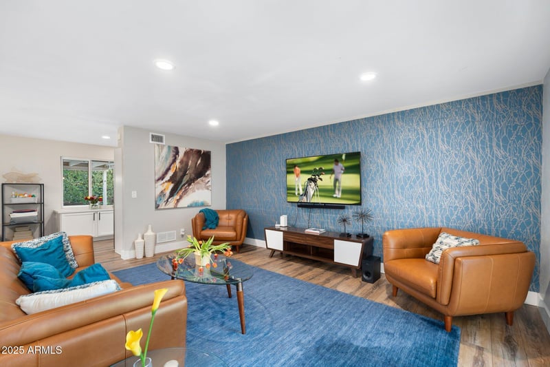 6347 Indian School Rd, Scottsdale, AZ 85251