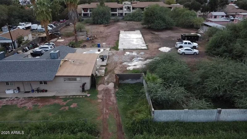 6348 64th Dr, Glendale, AZ 85301