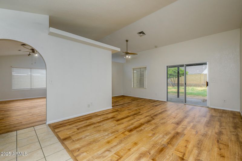 6348 E Fairfield St, Mesa, AZ 85205