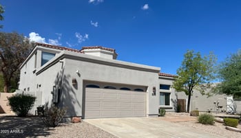 6348 Hill Ln, Glendale, AZ 85310