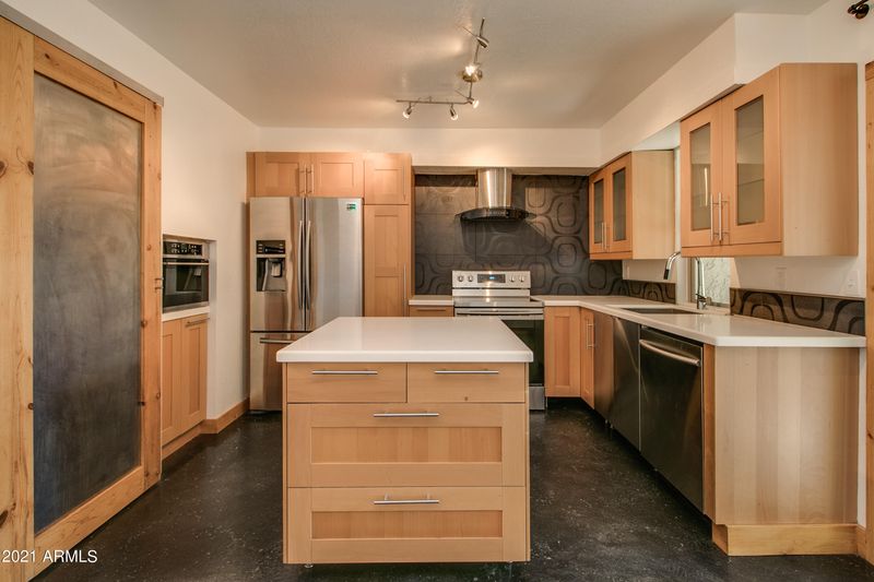 6348 N 7th Ave #20, Phoenix, AZ 85013
