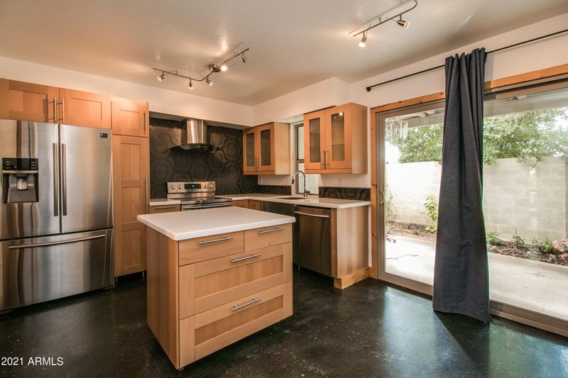 6348 N 7th Ave #20, Phoenix, AZ 85013