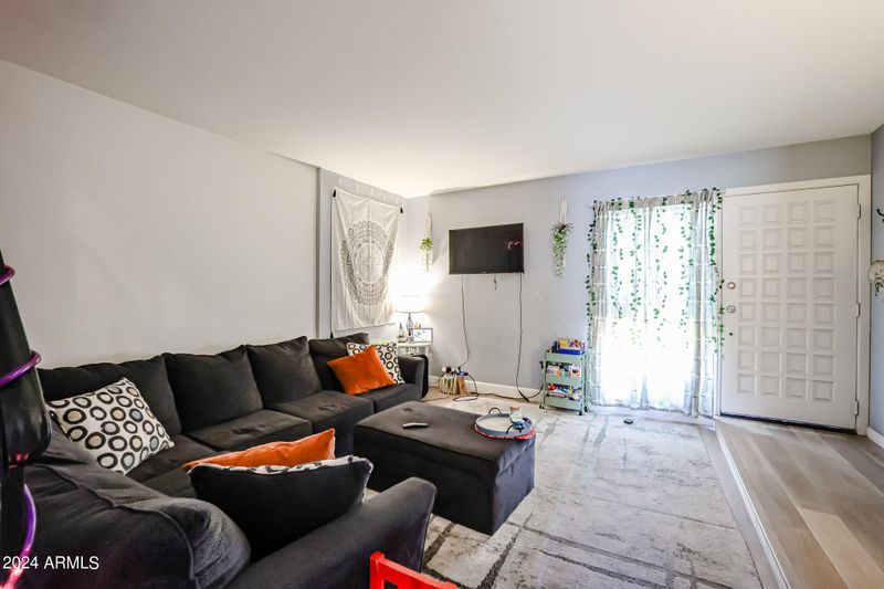 6348 N 7th Ave #5, Phoenix, AZ 85013