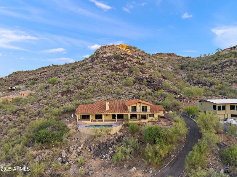 6349 Hummingbird Ln, Paradise Valley, AZ 85253